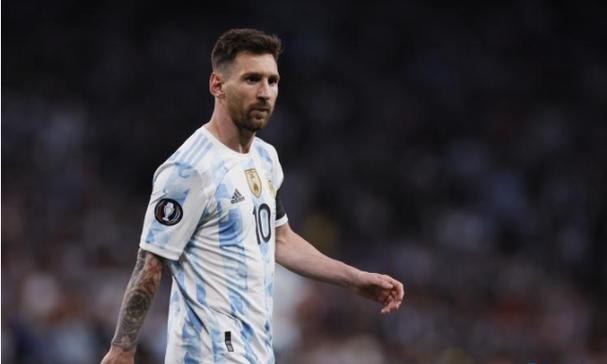 崇达技术(002815.SZ)：公司800G光模块用PCB产品目前正处于批量交付阶段